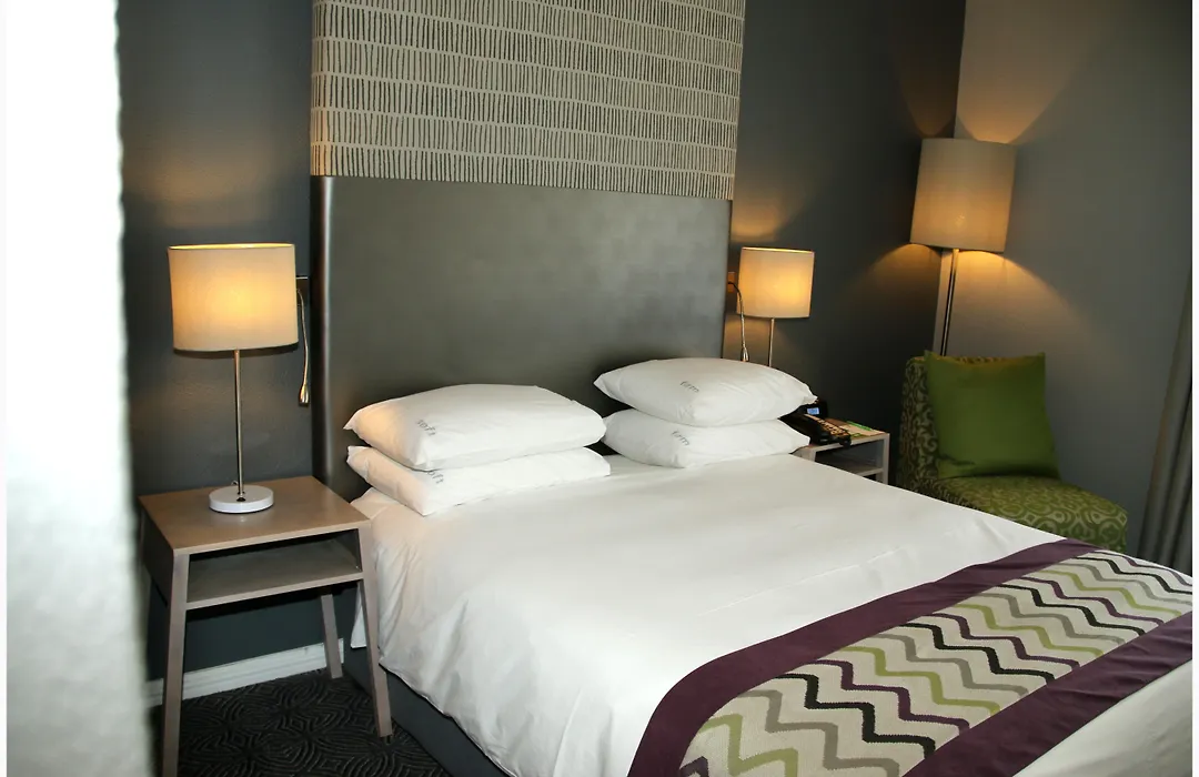 Holiday Inn Johannesburg Or Tambo Airport Hotel By Ihg-1